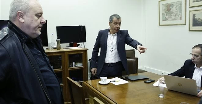 Το Ποτάμι: Η στήριξη είναι στην Ελλάδα και όχι στον καταρρέοντα Τσίπρα